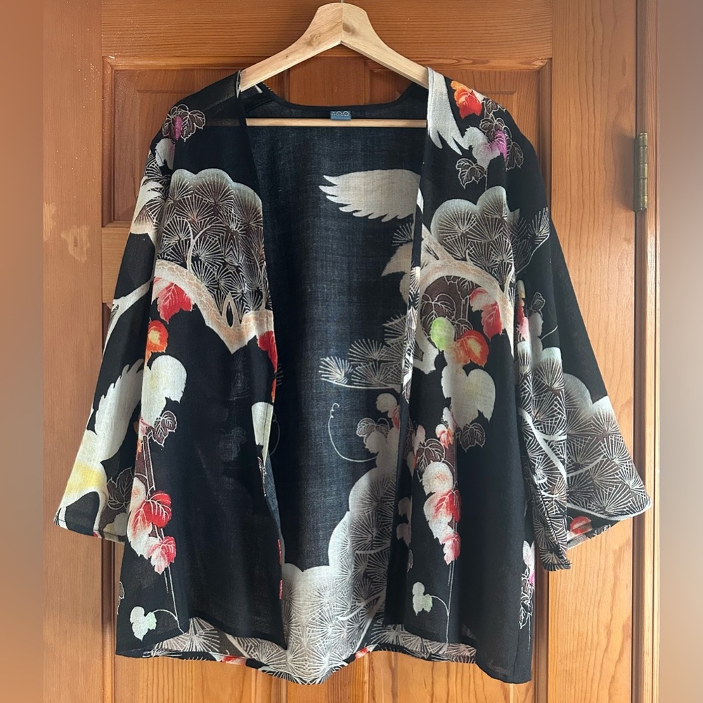 TAO House Kimono - Open Front Cardigan - Wrap in lightweight Wool